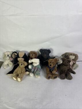 Boyds Bears Plush Collection Lot of 10 Stuffed Bears Bunnies Collectibles